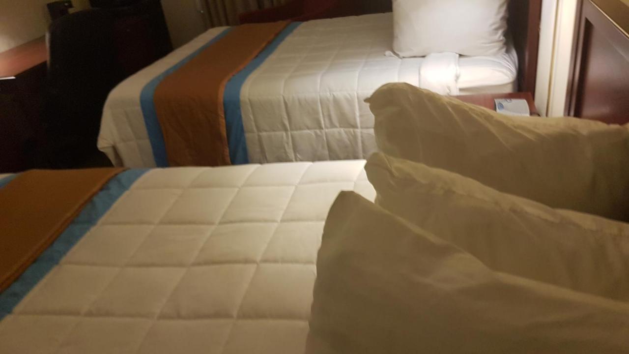 Ba Hotel رد دير المظهر الخارجي الصورة