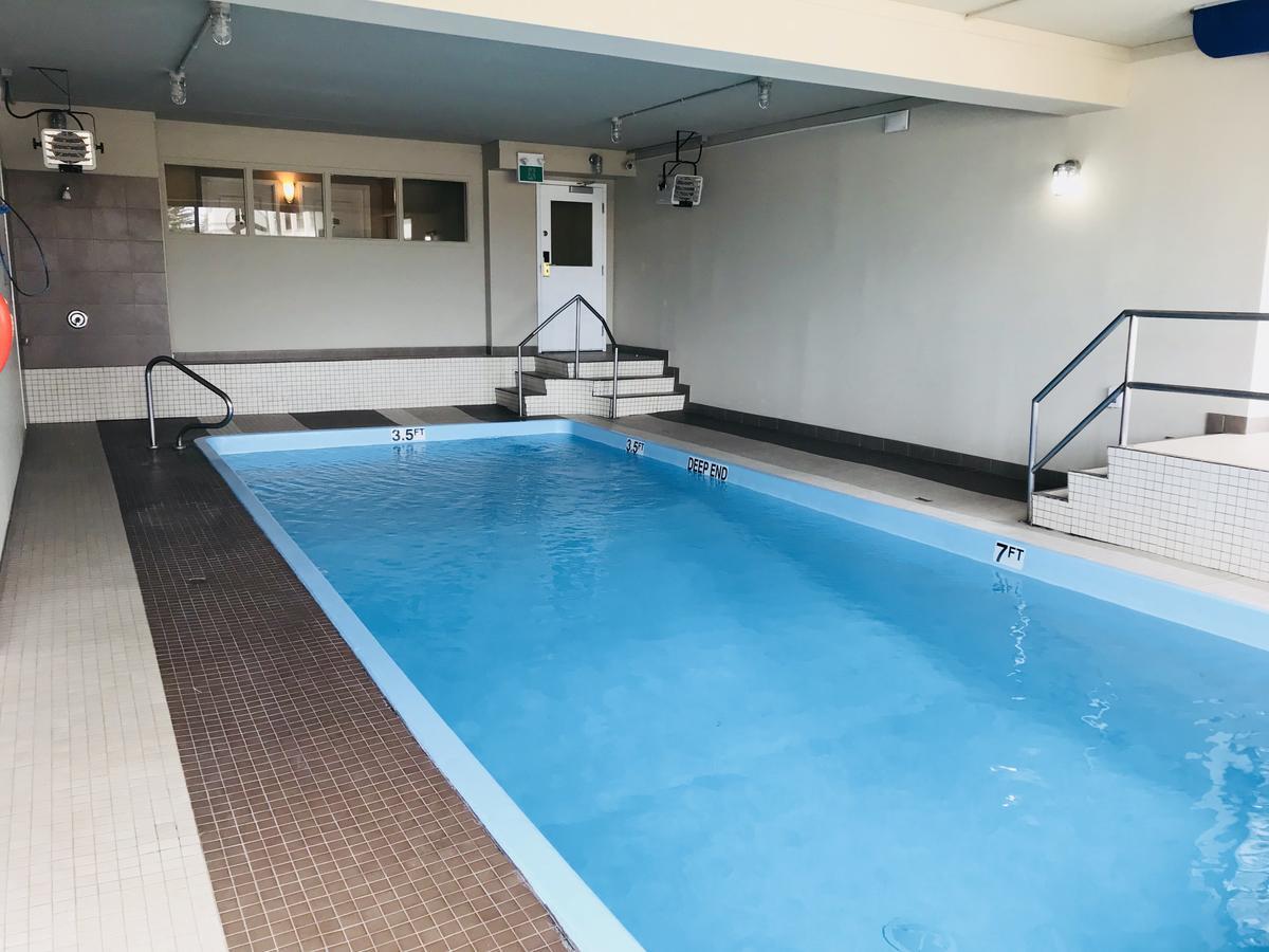 Ba Hotel رد دير المظهر الخارجي الصورة